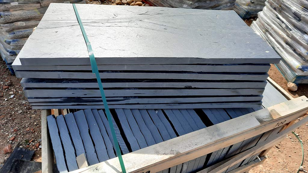 Plaques de schiste